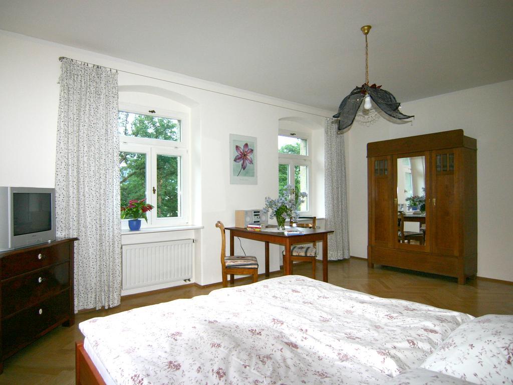 Therese-Malten-Villa Dresde Chambre photo